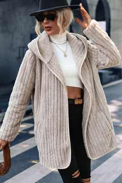 Teddy Kurzer Plüschmantel mit Kapuze in Beige