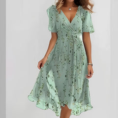 Valerie - V-Ausschnitt-Chiffonkleid für Damen in Hellgrüner Bambus