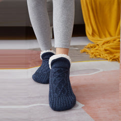 WoolSteps - Bequeme Thermosocken für die ganze Familie in Marineblau