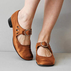 Fiona - Orthopädische Vintage-Schuhe mit runder Spitze in Braun