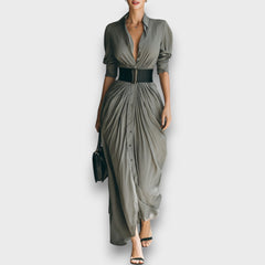 Marlenia – Maxikleid mit Kragen und Bindegürtel in Grau