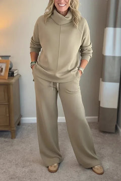 Nora | Lounge-Set Damen zweiteilig elegant klassisch in Khaki