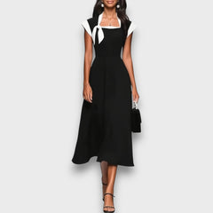 Arlisse – Midi-Kleid mit quadratischem Ausschnitt in Schwarz