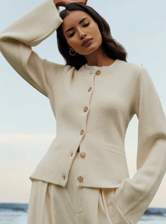 Damen Cardigan mit Ausgestellten Ärmeln | Lässig in Elfenbein