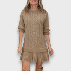 Valentina – Strickkleid mit Tüllsaum in Braun