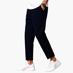 Herren Jogginghose mit geradem Bein und Seitentaschen in Marineblau