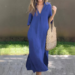 Leeann - Sommerliches Maxikleid mit luftigem V-Ausschnitt in Blau