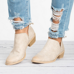 Jaslene - Damenstiefel im Retrostil mit Absatz in Beige