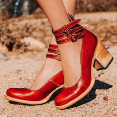 Nariko | Elegante Stiefel in Rot