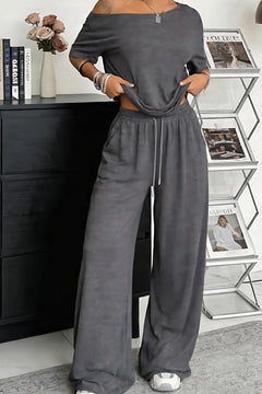 Cosima - Locker geschnittenes Set aus Oberteil und Hose in Dunkelgrau