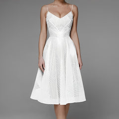 Symmetry Line Elegantes Abendkleid in Weiß