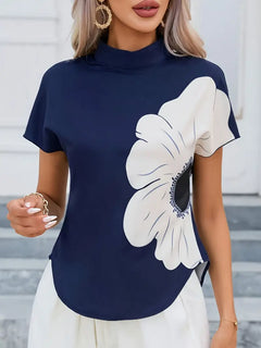 Celia | Elegante Bluse mit floralem Druck – Perfekt für jede Gelegenheit in Marineblau