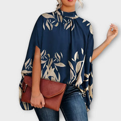 Carina | Vielseitige Abendbluse mit modernem Stil in Blau