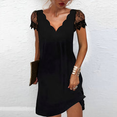 Kristine - Elegantes Midi-Kleid mit V-Ausschnitt in Schwarz