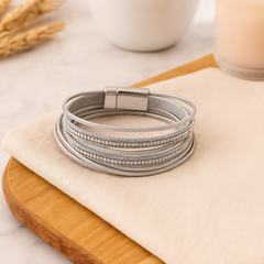 Mehrlagiges Lederarmband für Damen – Roségold mit Perlen und Kristall-Akzenten in Silber 01