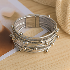 Mehrlagiges Lederarmband für Damen – Roségold mit Perlen und Kristall-Akzenten in Silber 02
