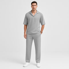 Herren-Zweiteiler – Stilvolles Casual-Outfit mit Langarmshirt und passender Hose in Hellgrau