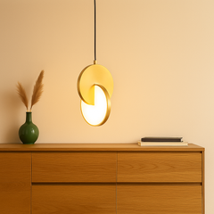 NordicGlow – Moderne skandinavische LED-Pendellampe mit rundem Rahmen und warmem Glühen in Gold