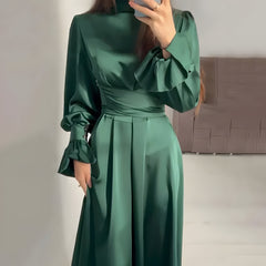 Daniela | Elegantes und schickes Kleid mit Taillenband in Grün