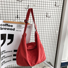 Geräumige Damen-Umhängetasche, verstellbar, strapazierfähiges Material in Rot