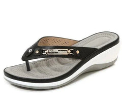 Miranda® | Weich gepolsterte Flip-Flop-Sandalen in Schwarz