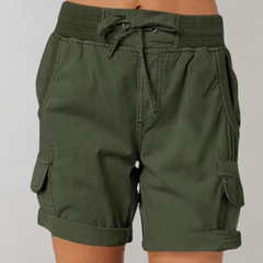 Helene - Elegante hochgezogene Shorts in Armeegrün
