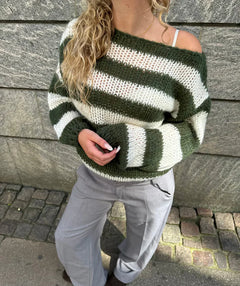 Alina | Lässiger gestreifter Damen-Strickpullover in Grün