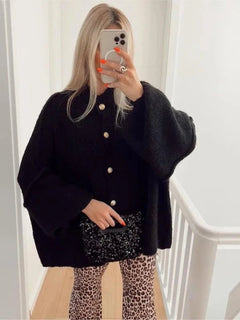 NORA™ | Oversized Cardigan in Schwarz