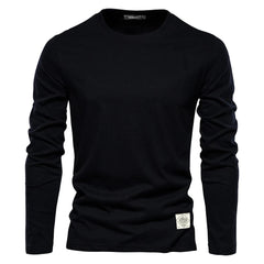 Levi | Klassisches langärmeliges T-Shirt in Schwarz