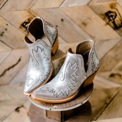 Leah- Cowboy Stiefeletten mit Absatz in Silber