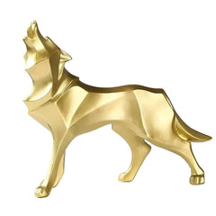 LupoForm – Geometrische Ulvenstatue mit scharfkantigem Design für moderne Räume in Gold