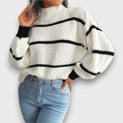 Amelithra – Rollkragenpullover mit Streifen in Weiß