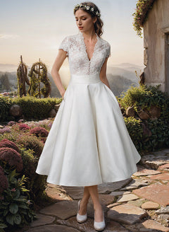 Damen Elegante V-Ausschnitt Brautkleid | Midi in Weiß