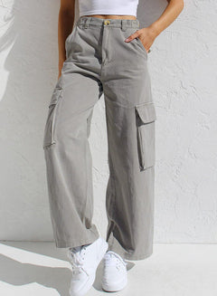 Corrine - Cargohose - Bequemer Schnitt mit weitem Bein in Grau