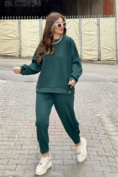 Edith - Pullover- und Hosen-Set - Metallische Seitenknöpfe in Grün