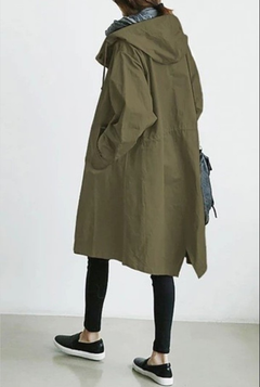 Damen Regenjacke | Mit Knopfverschluss Vorne in Armeegrün
