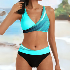 Laurene® | Eleganter Bikini mit niedriger Taille in Hellblau