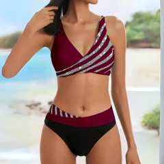 Laurene® | Eleganter Bikini mit niedriger Taille in Rot