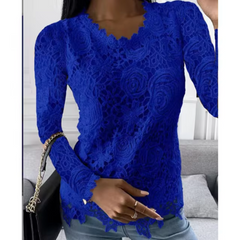 Quendola – Elegantes Spitzentop mit Blumenmuster in Blau
