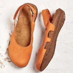 Ravena – Flache Ledersandalen mit Rückenrieme in Orange