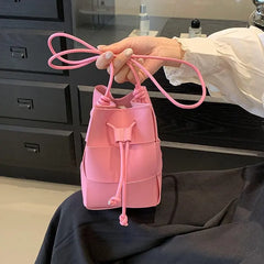 Anikadel - Crossbody Beuteltasche - Geflochtener Stil mit Kordelzug in Rosa