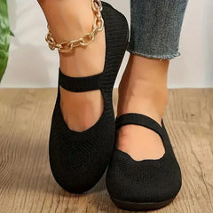 Nyxara – Leichte und flexible Slipper in Schwarz