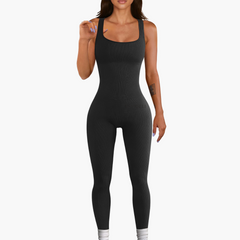 Lotta | Bequemer & trendiger Jumpsuit in Schwarz
