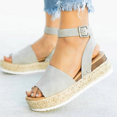 Elin - Plateau-Flip-Flops - Sandalen in Hellgrau