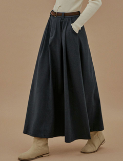 Mirella – Langer Faltenrock mit hoher Taille in Schwarz
