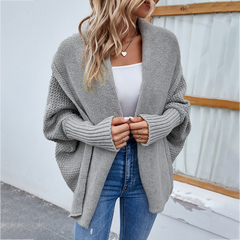 Atmungsaktive, lockere Strickjacke - Erika in Grau