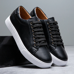Jonathan Leder Sneakers in Schwarz
