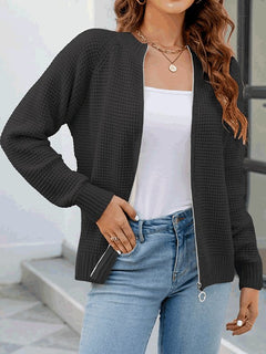 Bequeme Damenstrickjacke für den Alltag - Agatha in Schwarz