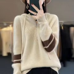 Warmer Pullover mit Kapuze - Olea in Beige