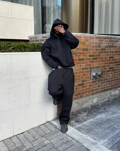 Bequemes Hoodie- und Hosen-Set für Herren | Moderner in Schwarz